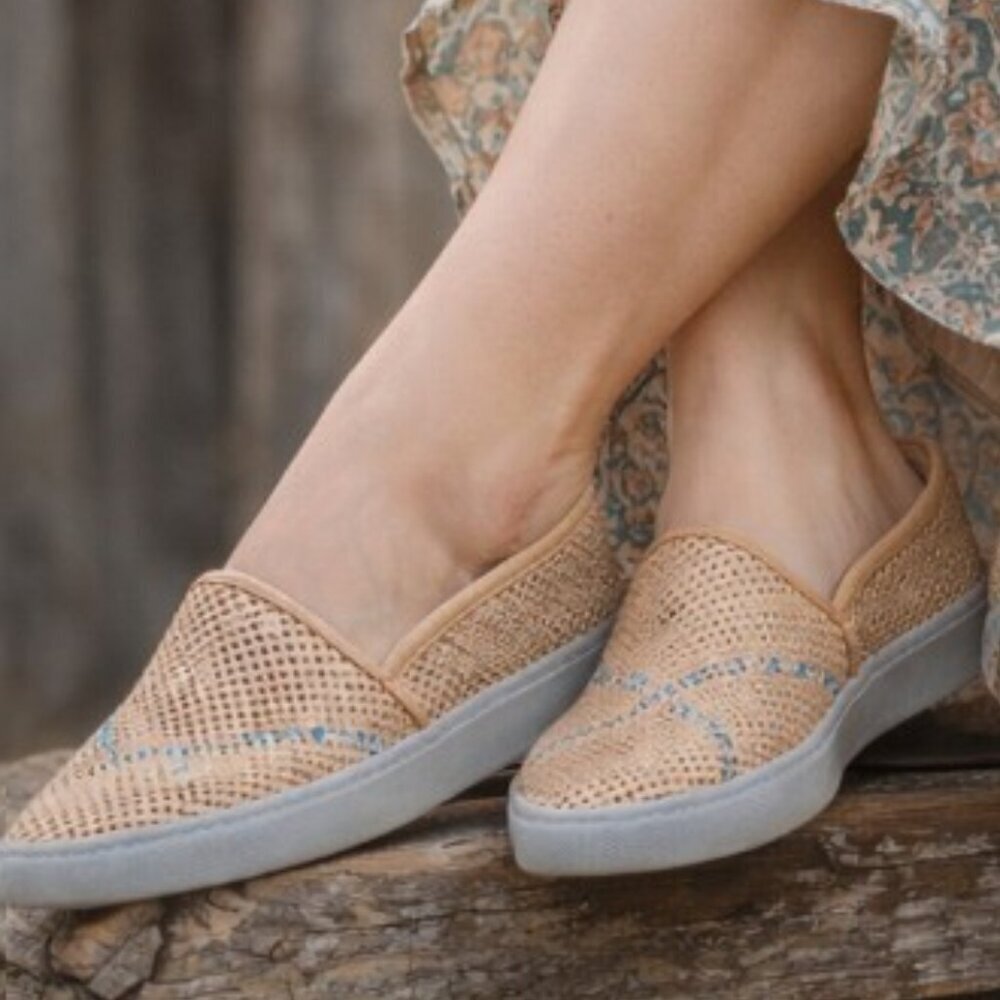 Free People Santorini Natural Combo & Gray Woven Slip-On, Size 36 (US 6)